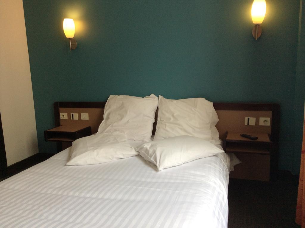 Hotel De La Place มาลากอฟฟ์ ห้อง รูปภาพ