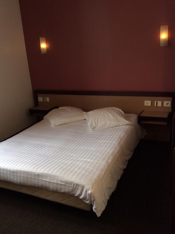 Hotel De La Place มาลากอฟฟ์ ห้อง รูปภาพ