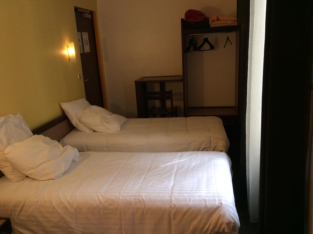 Hotel De La Place มาลากอฟฟ์ ห้อง รูปภาพ