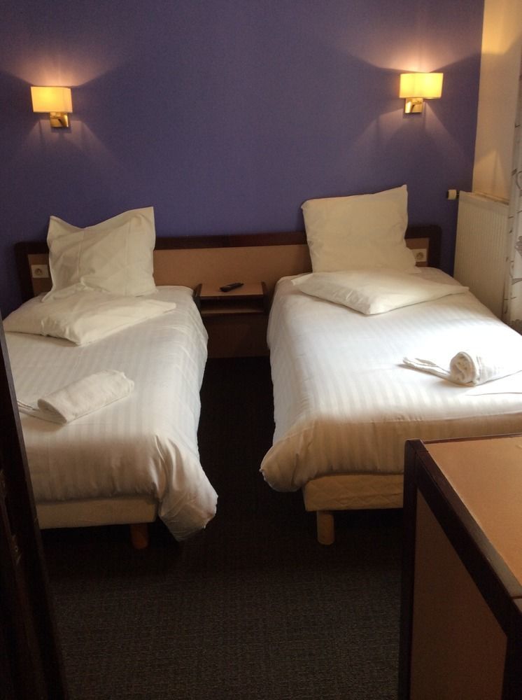 Hotel De La Place มาลากอฟฟ์ ภายนอก รูปภาพ